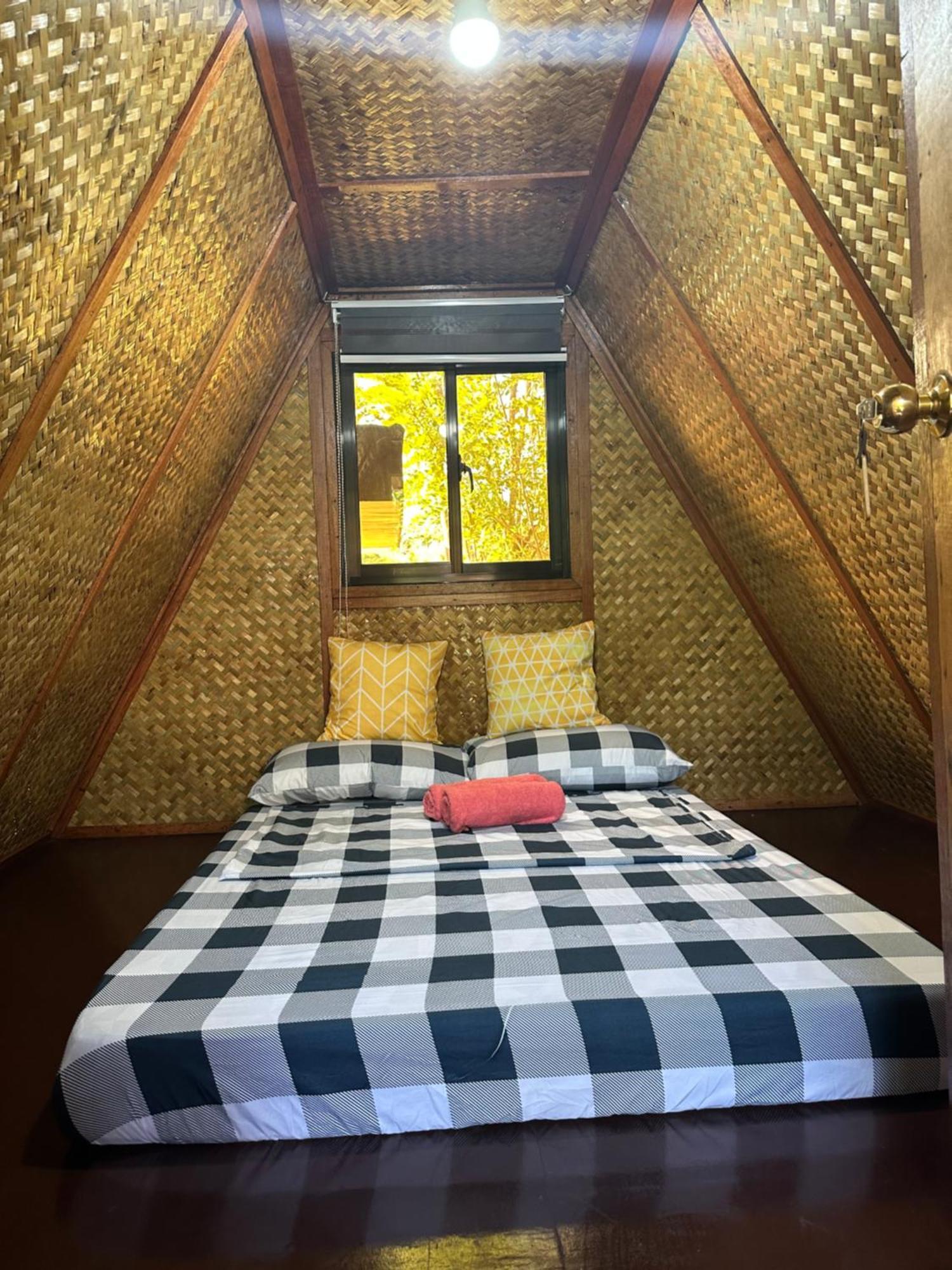 Hotel Hiraya Camp Site - Free Use Of Scooter For Nipa Huts à El Nido Extérieur photo