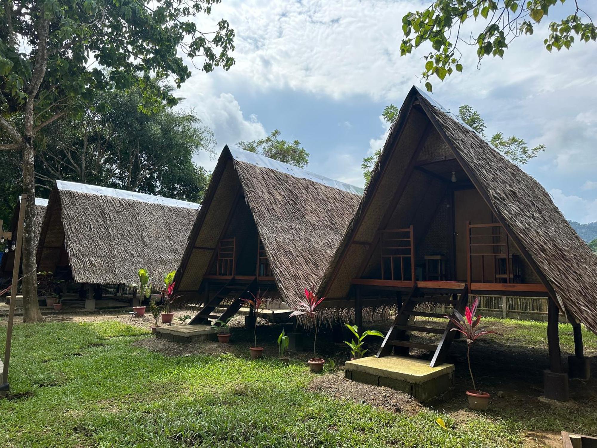 Hotel Hiraya Camp Site - Free Use Of Scooter For Nipa Huts à El Nido Extérieur photo
