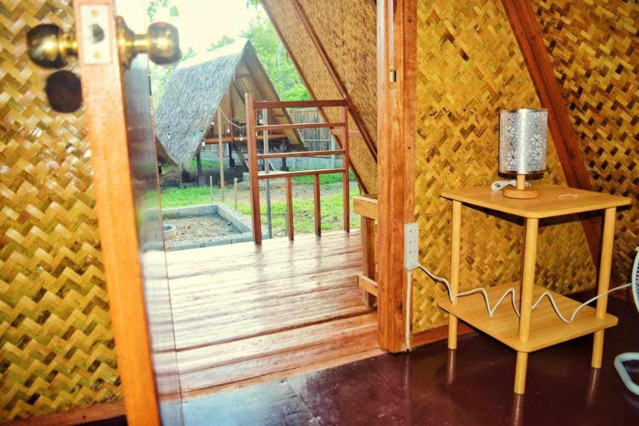 Hotel Hiraya Camp Site - Free Use Of Scooter For Nipa Huts à El Nido Extérieur photo