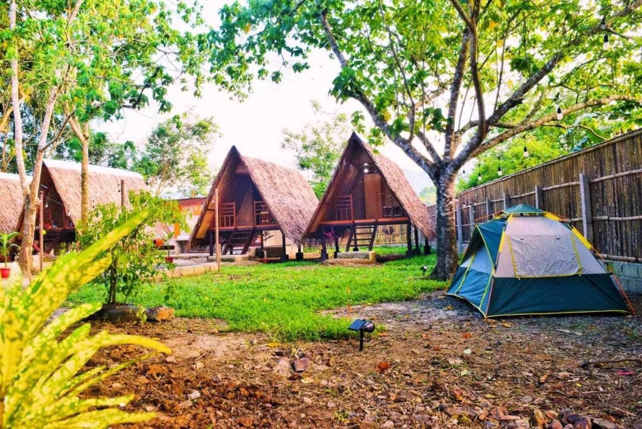 Hotel Hiraya Camp Site - Free Use Of Scooter For Nipa Huts à El Nido Extérieur photo